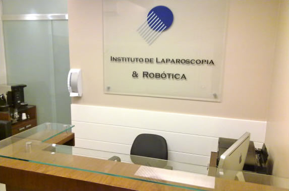 Instituto de Laparoscopia & Robótica